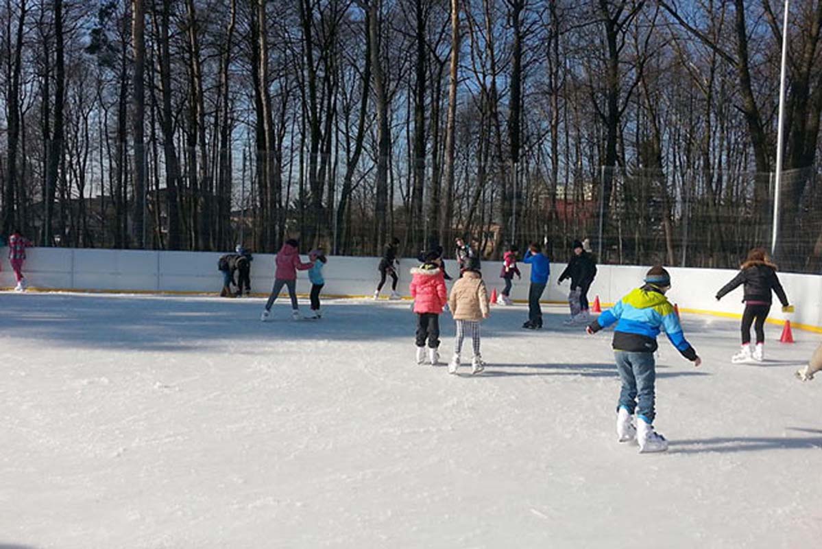 Lodowisko w Markach, realizacja JDD Ice Group